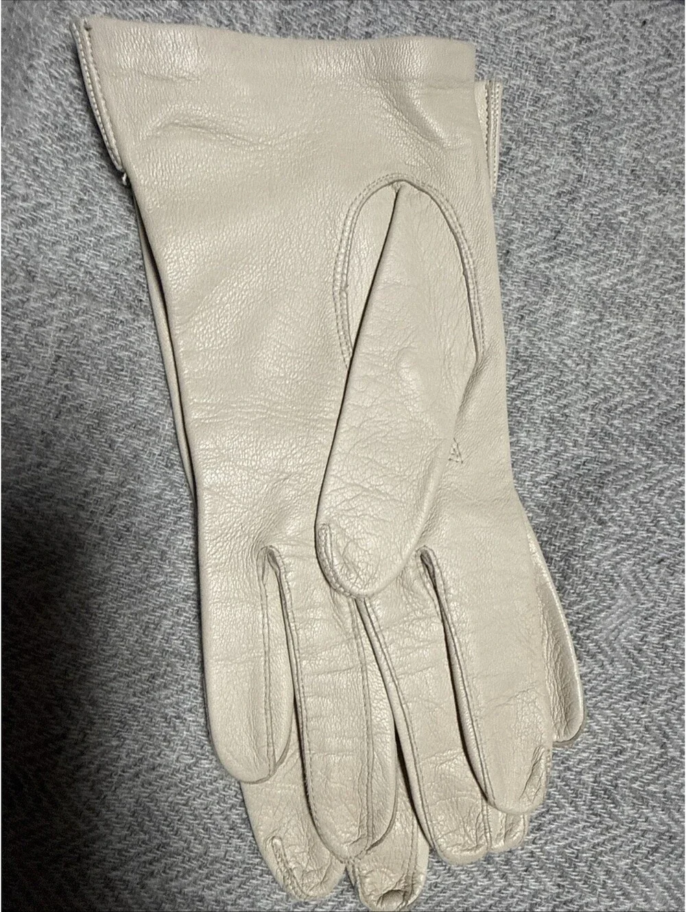 Italian Soft Leather Tan Gloves Women